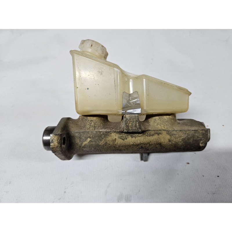 HC Brake Master Cylinder (Switched Type)
