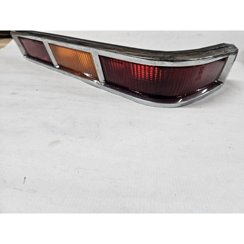 HC Rear O/S RH Light Assembly Chrome Magnetex
